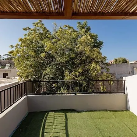 Beauty And Comfort For Relax & Work In Апартаменты